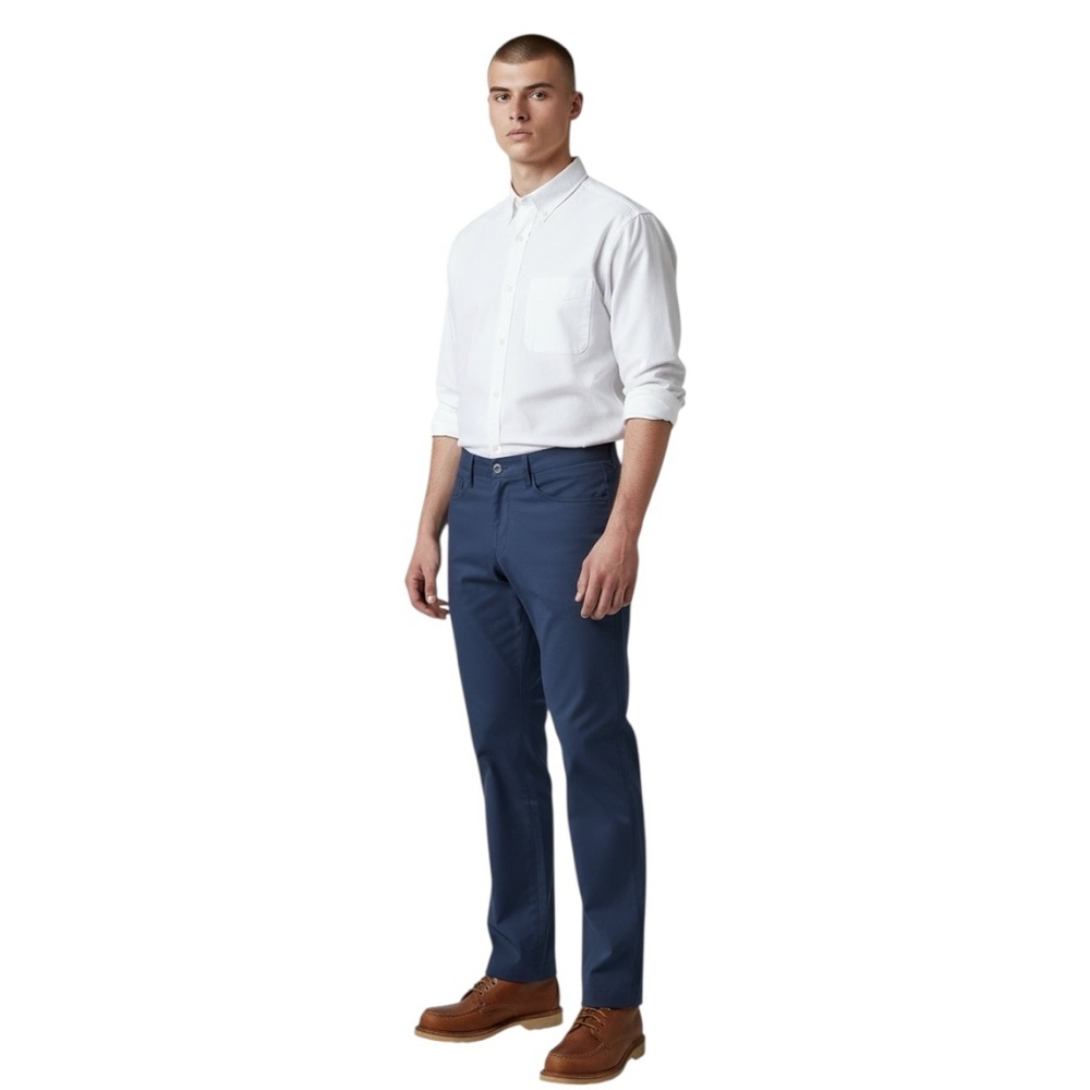 Vuori Men’s Meta Pant V430 in Blue Sea Size 30 w/ 27” Inseam Great Condition